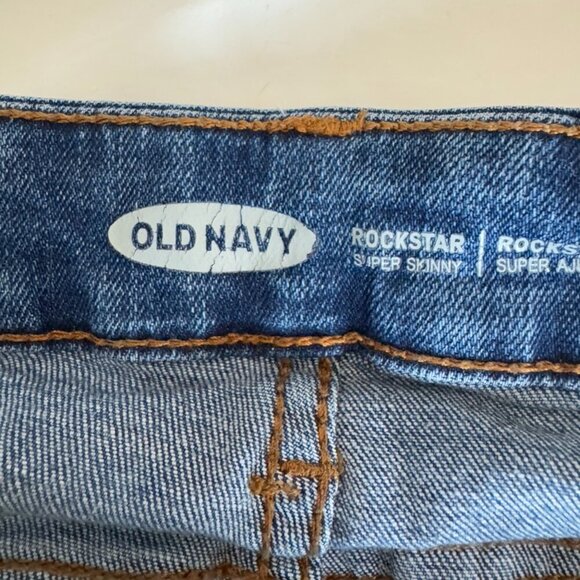 Old Navy Rockstar Super Skinny Blue Jeans - Picture 5 of 9